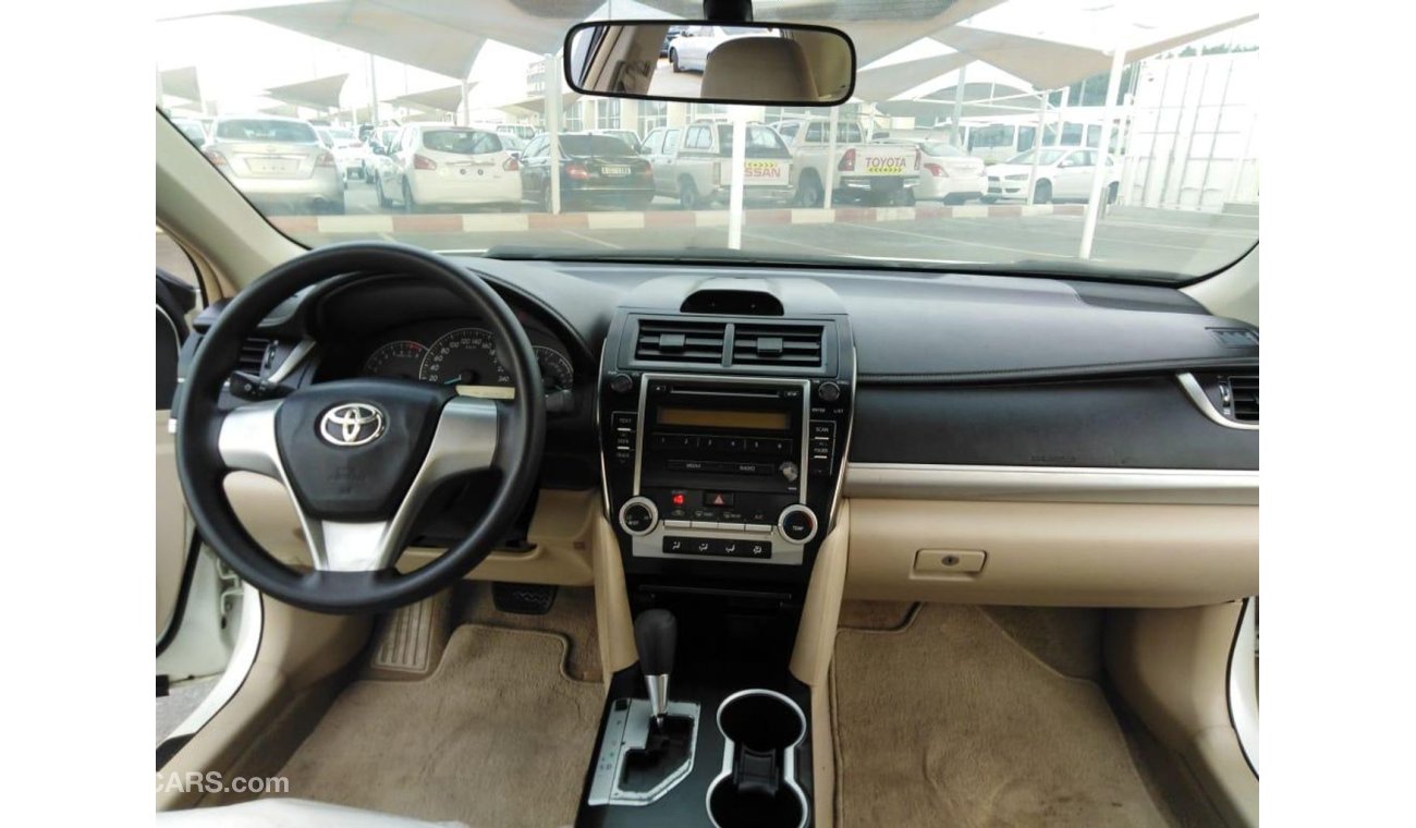 Toyota Camry Toyota camry 2015 gcc very celen car for sale