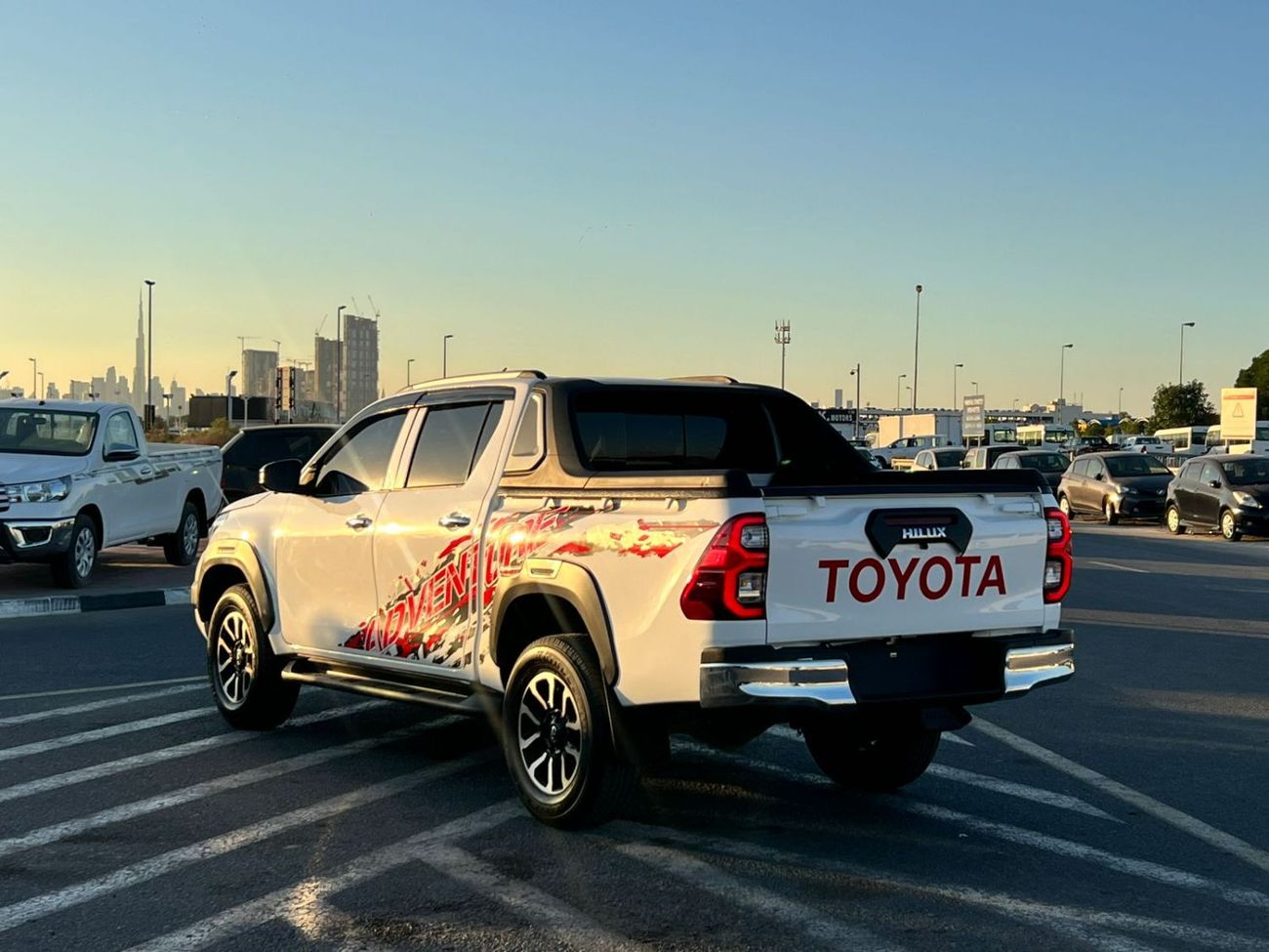 تويوتا هيلوكس 2019 Toyota Hilux GL Advanture Modified - 2.7L V4 - AWD 4x4- 360* CAM - Push Start - Patrol -