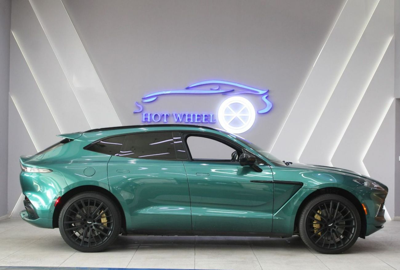 Aston Martin DBX DBX 550 | V8