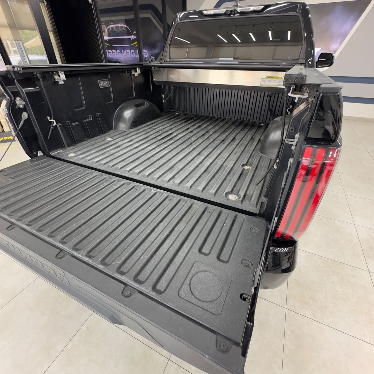 Toyota Tundra 1794 EDITION (NON GCC)