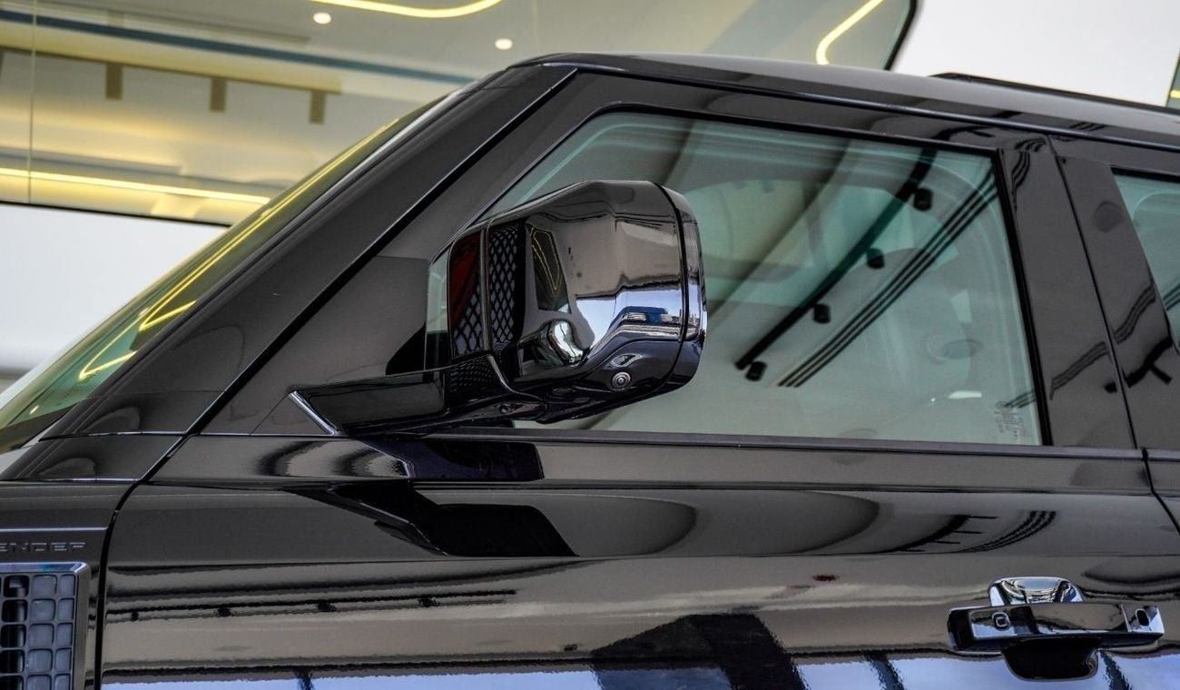 Land Rover Defender P400 110 X-Dynamic HSE 3.0L (7 Seater) Land Rover Defender 110 HSE X-Dynamic P400 | Black Pack Editi