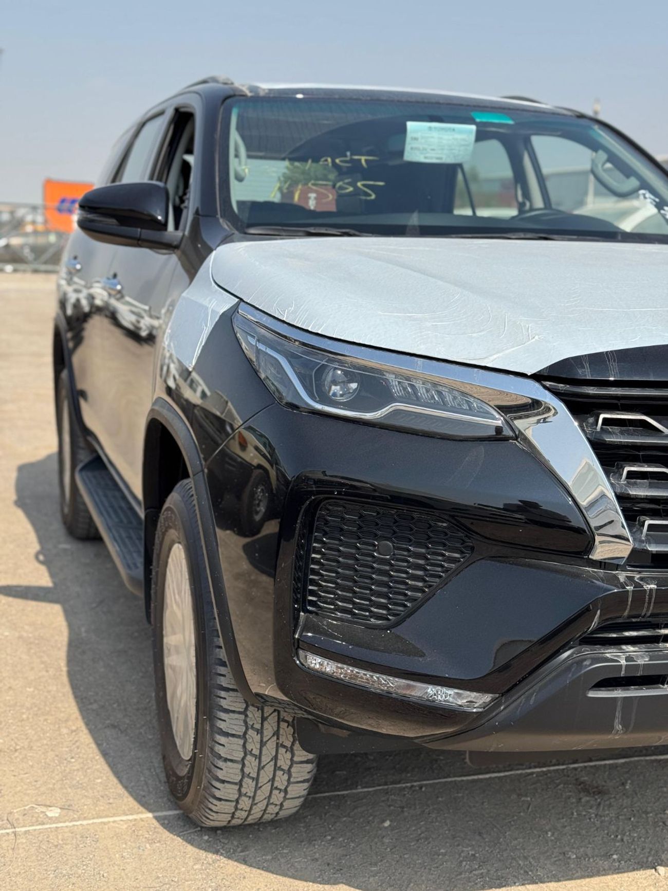 تويوتا فورتونر FORTUNER 2.7L PETROL V4 | AUTOMATIC | 0 KM | 03 YEARS WARRANTY