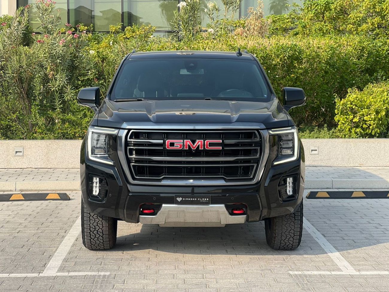 جي أم سي يوكون 6.2 V8 AT4 (AWD)