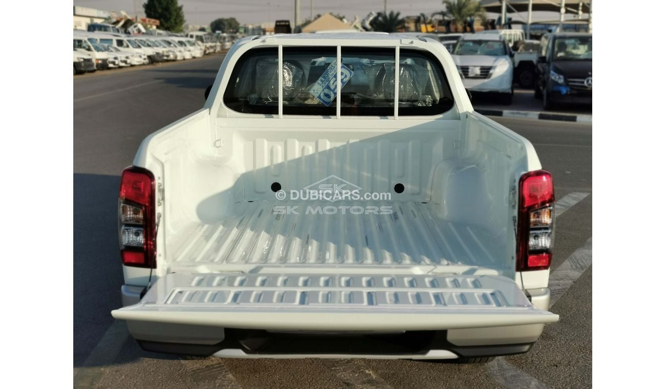 Mitsubishi L200 GLX, 2.4L Diesel, M/T, 4WD, Black Rims (Code # MLP07)