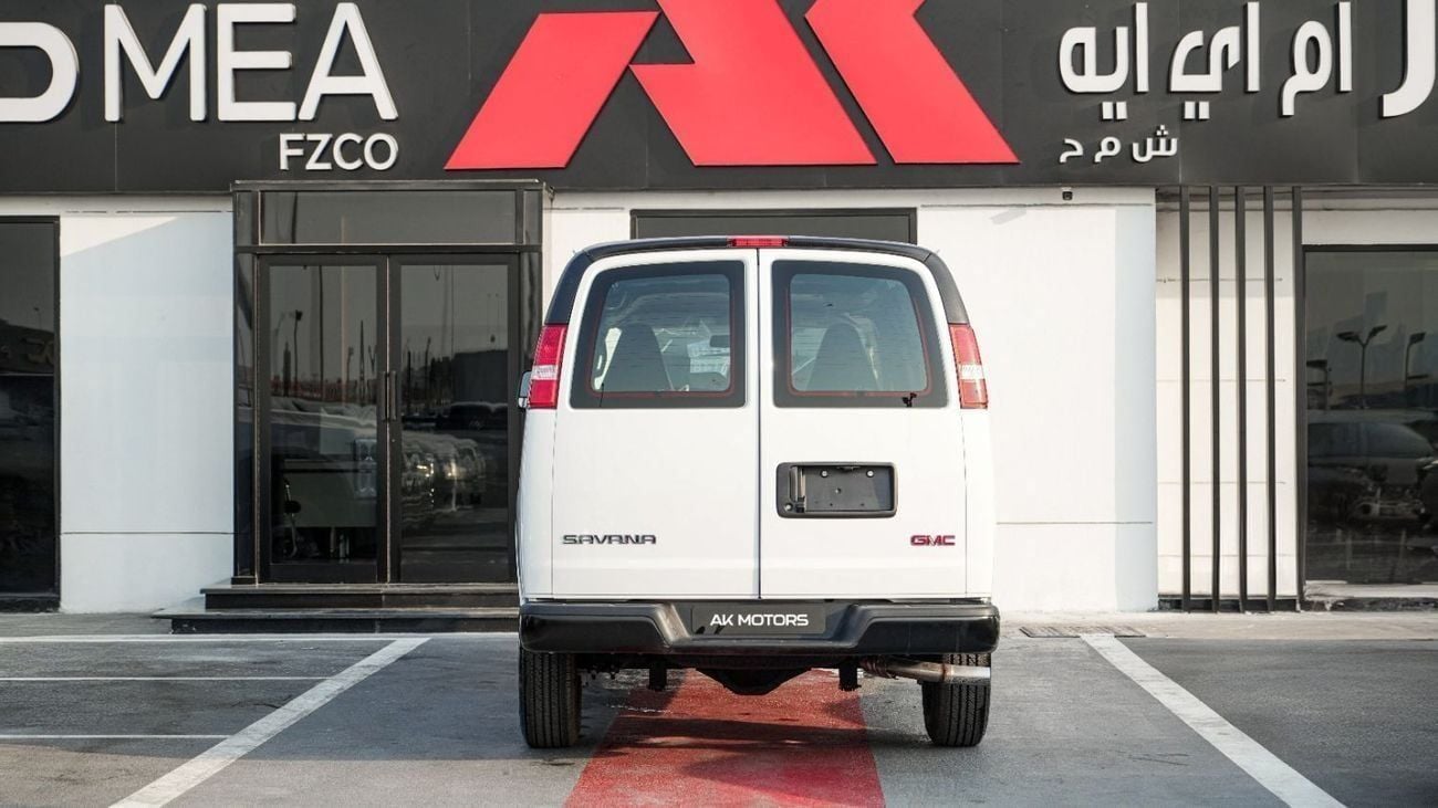 GMC Savana 3500 Extended Wheel Base GCC 2025 MY