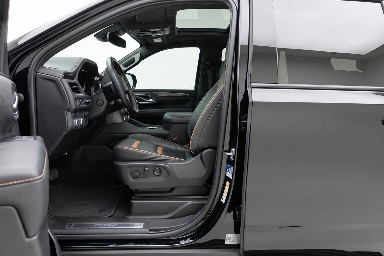 جي أم سي يوكون AT4 GMC Yukon 2023 l Black l GCC Specs l AED 3,427 / Monthly