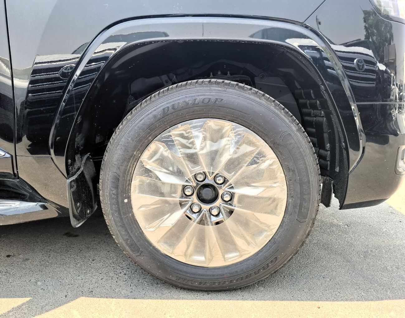 Toyota Land Cruiser GXR2 3.3L Landcruiser GXR 3.3L 2025 Black TT Diesel (Export Only)