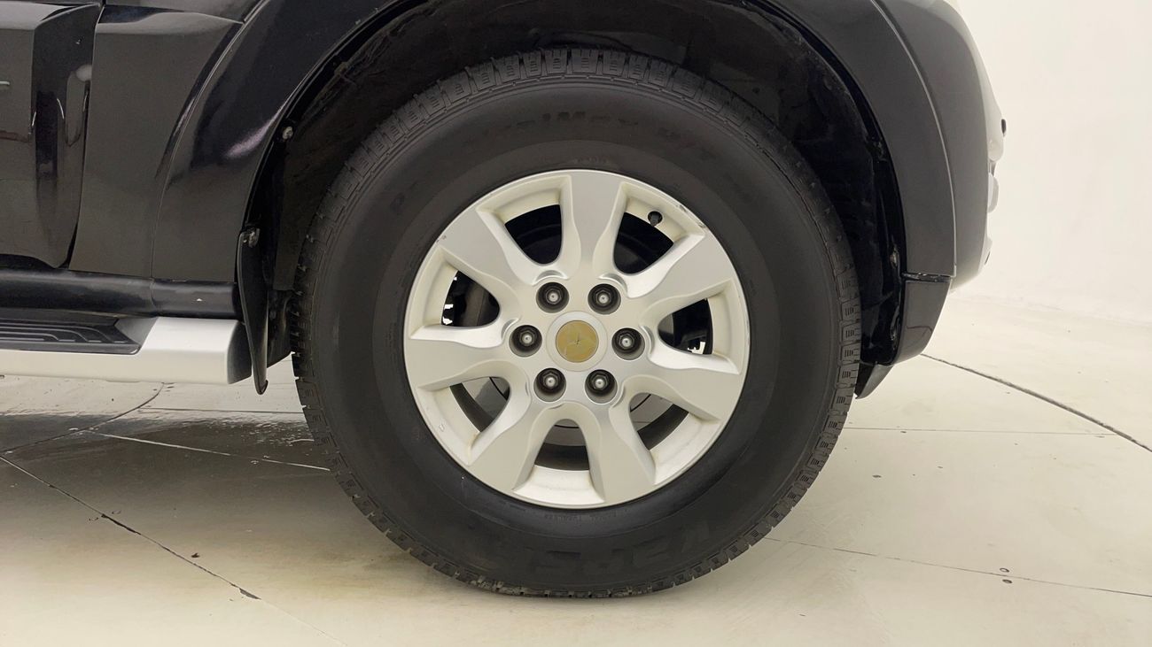 Mitsubishi Pajero GLS HIGH 3.5 | Zero Down Payment | Home Test Drive