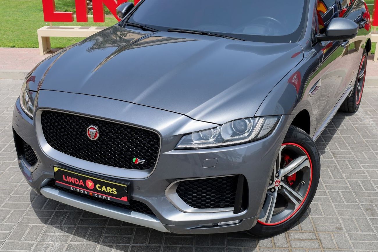 Jaguar F Pace Jaguar F-Pace S 2020 GCC under Warranty with Flexible Down-Payment.