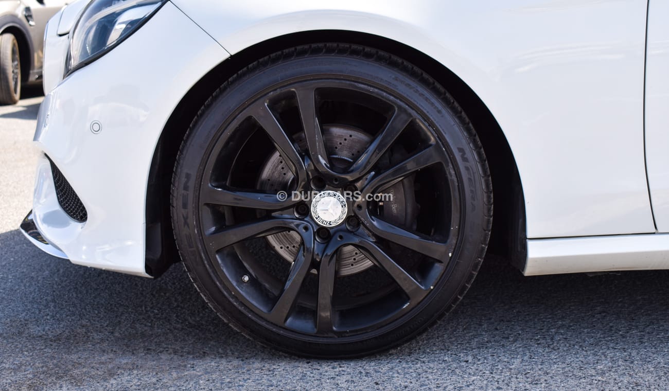 Mercedes-Benz E 220 d Bluetec