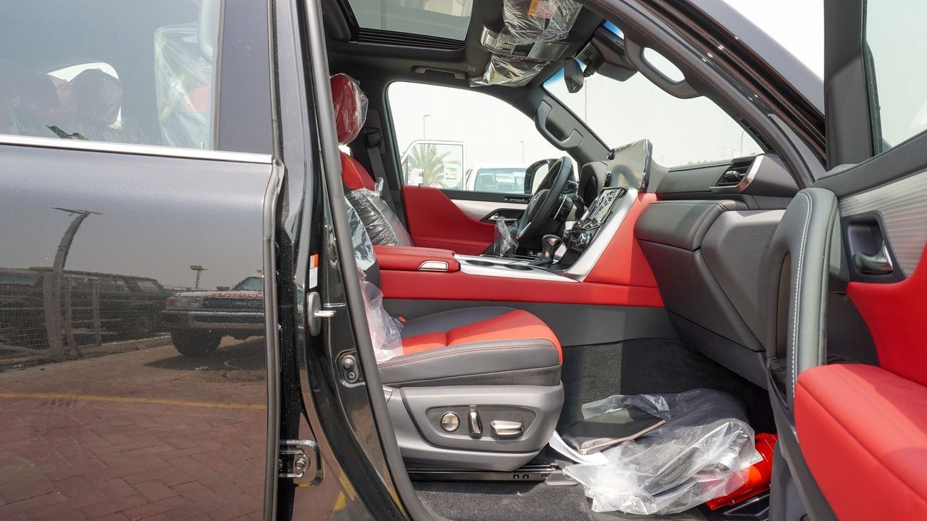 Lexus LX 600 FSport 3.5L V6  5 Seats