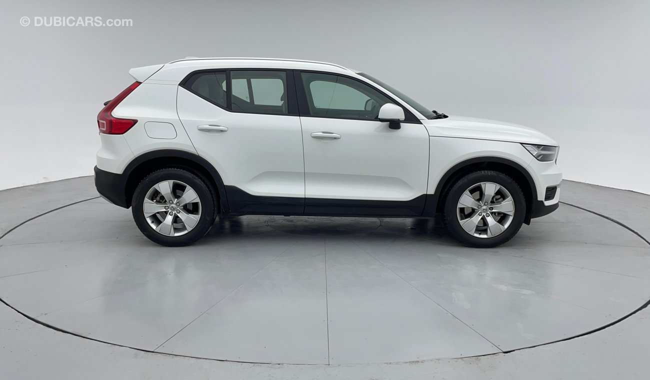 Volvo XC40 T4 MOMENTUM 2 | Zero Down Payment | Free Home Test Drive