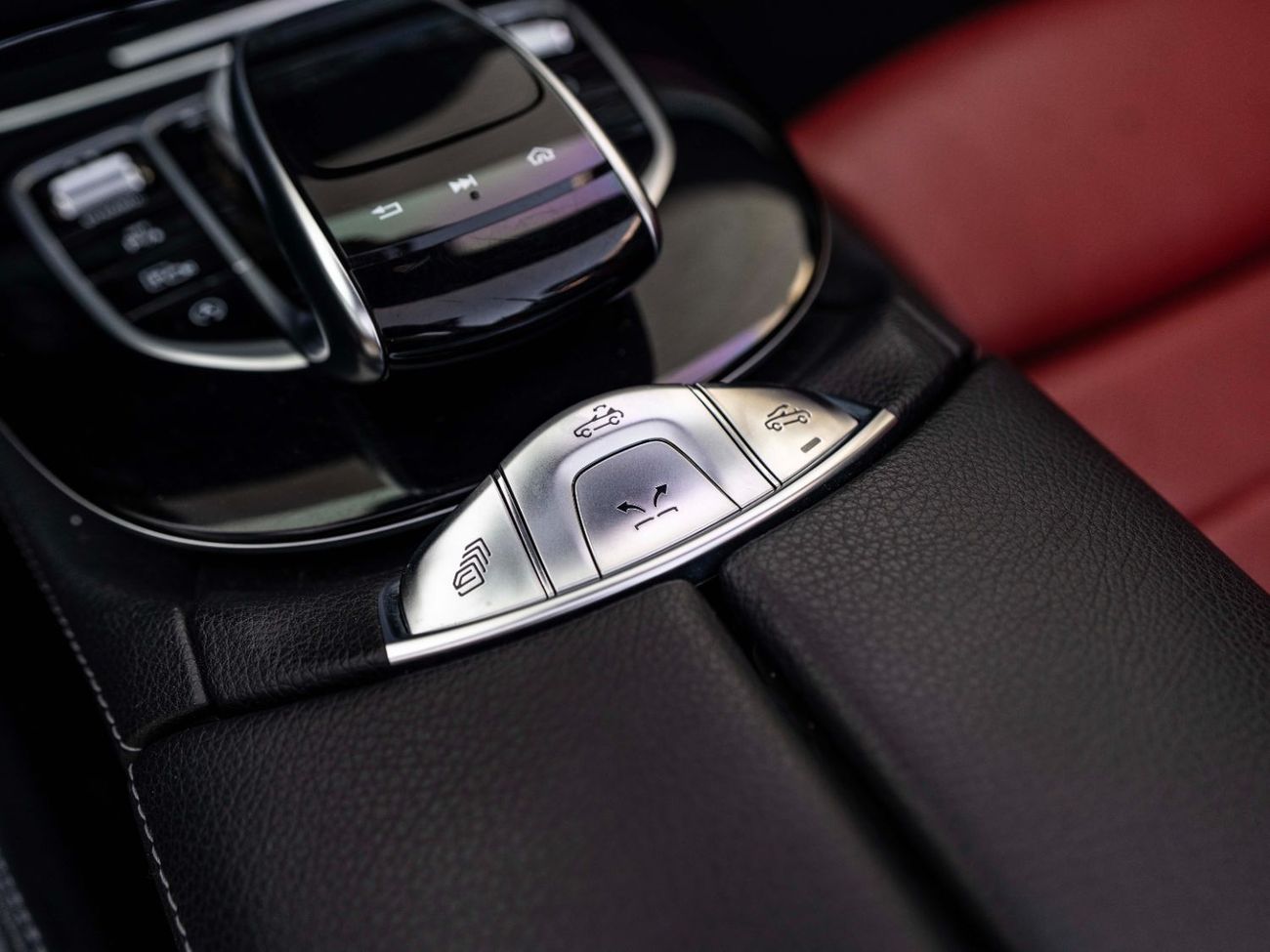 مرسيدس بنز E 200 كوبيه Premium Plus