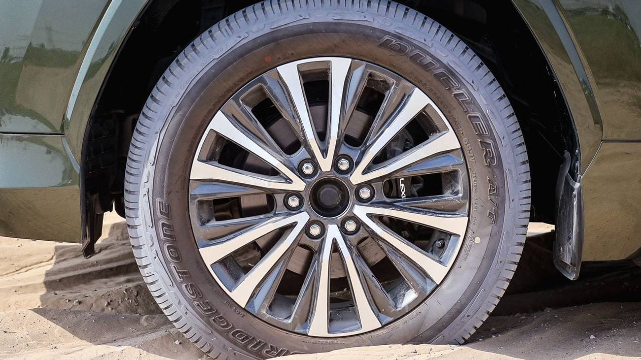 Lexus LX 700h URBAN 3.5L HYBRID A/T // 2025 // FULL OPTION WITH RADAR , HEAD UP DISPLAY , MARK LEVINSON // SPECIAL