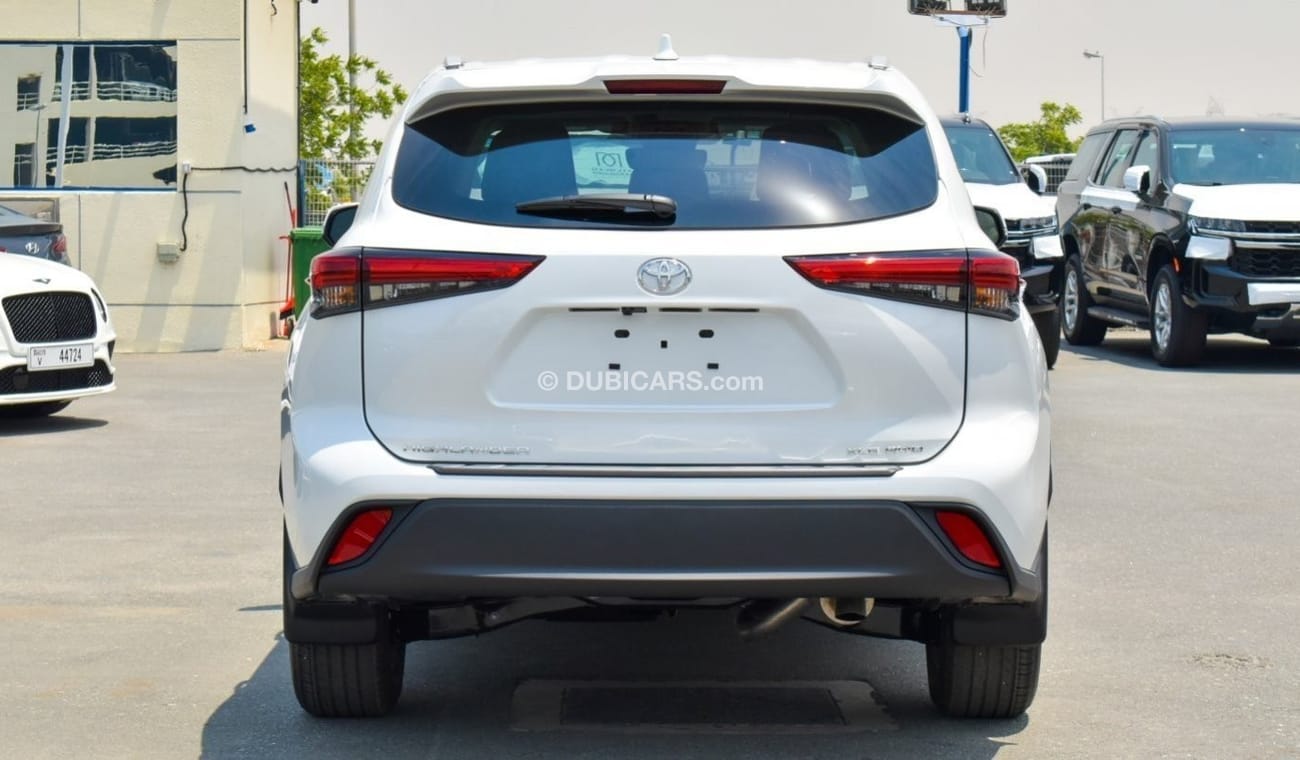 Toyota Highlander XLE AWD. Local Registration +10%