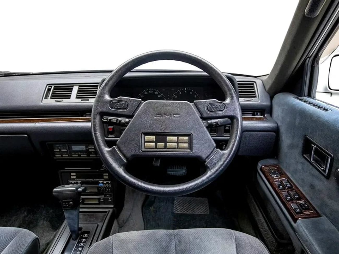 Mitsubishi Debonair Royal AMG( 1 of 313 made worldwide)