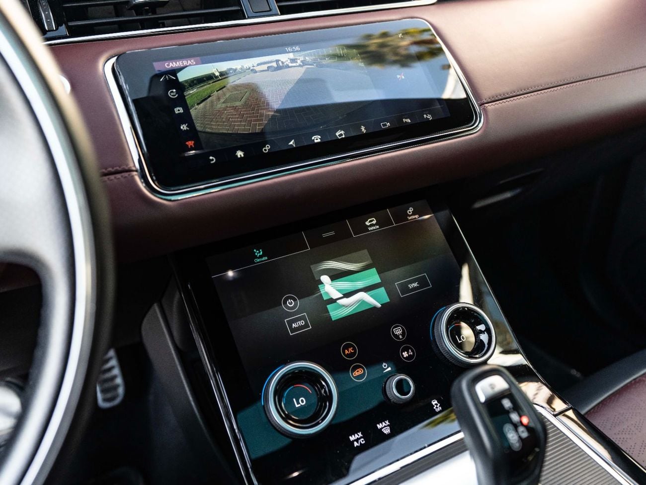 لاند روفر رانج روفر إيفوك P250 2.0L (245 HP)