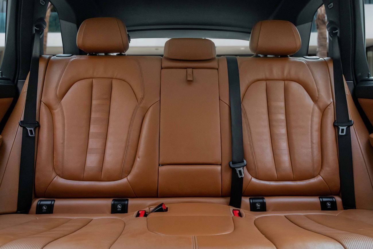 BMW X5 X5 xDrive40i M Sport | 2,938 P.M | 0% Downpayment | Full BMW History!