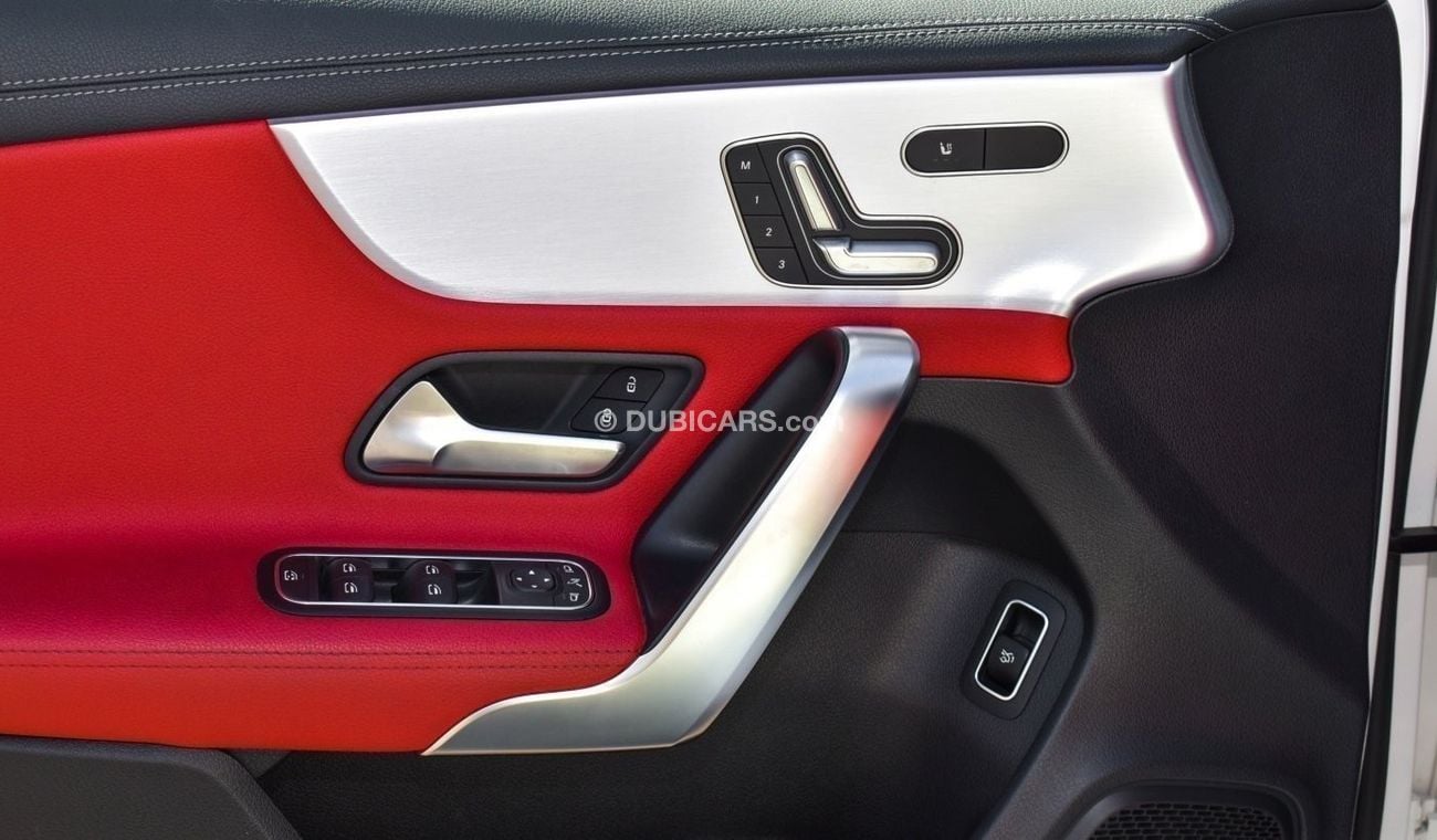 Mercedes-Benz A 35 AMG Premium Mercedes A35 AMG / 2021 / USA