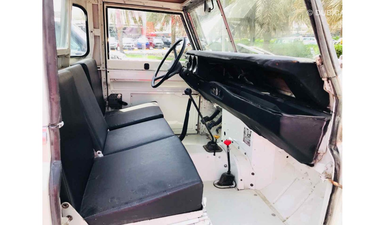 لاند روفر ديفندر