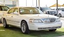 Lincoln Town Car Signature Limited