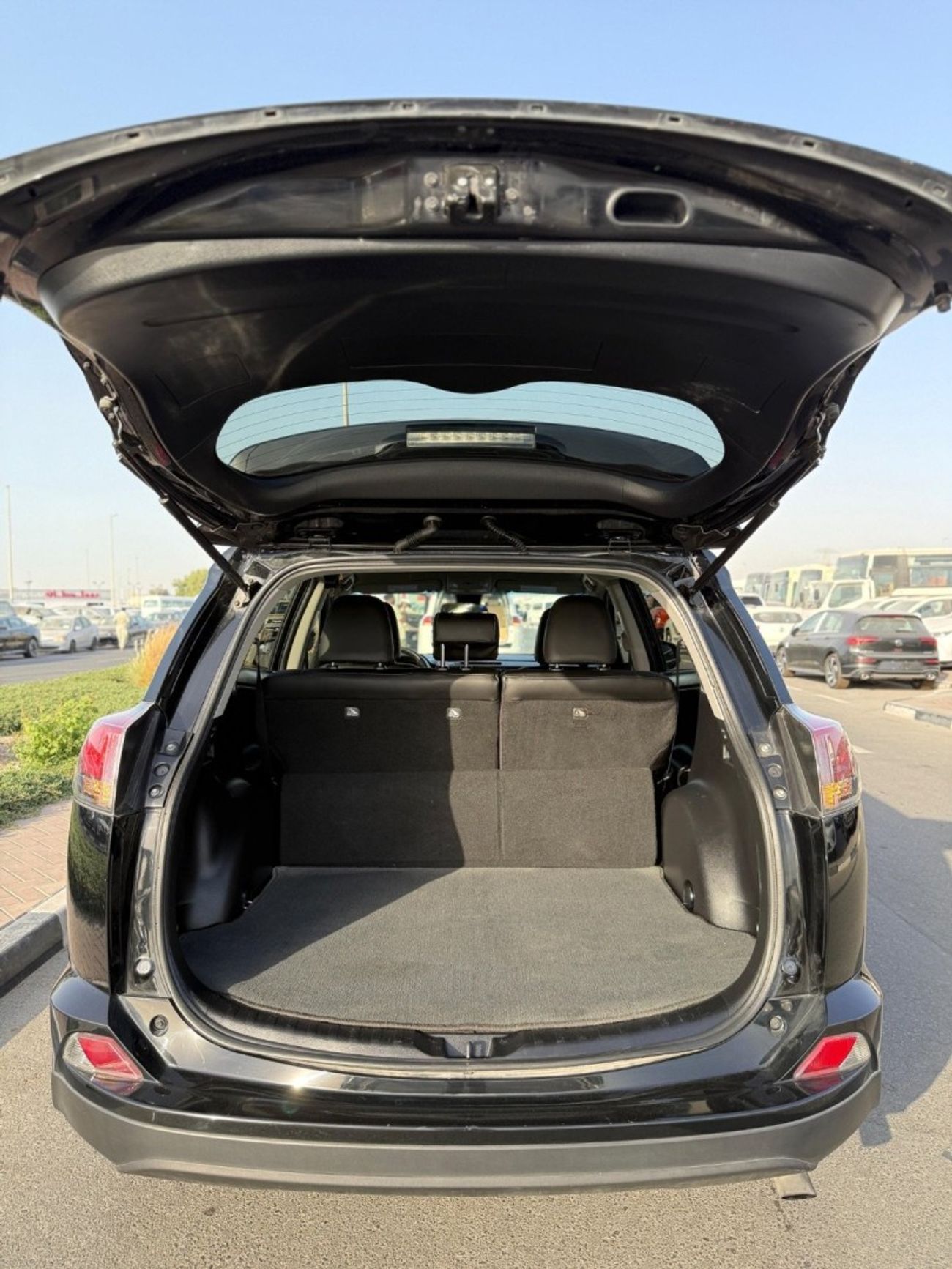 Toyota RAV4 TOYOTA RAV4