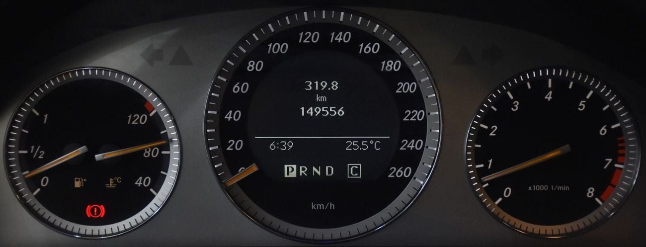 مرسيدس بنز C 230 EXCELLENT DEAL for our Mercedes Benz C230 ( 2008 Model ) in Black Color GCC Specs