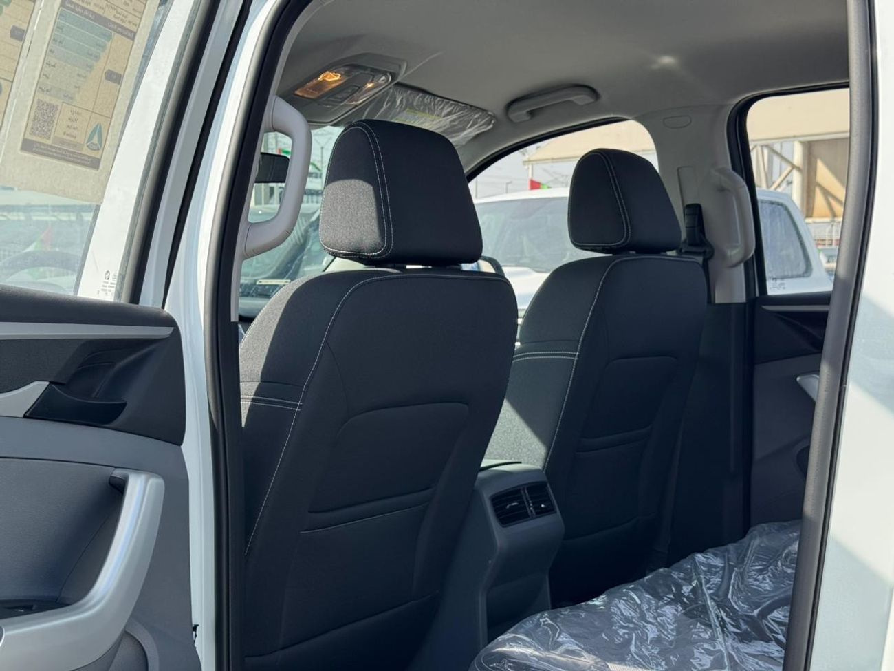 أم جي T60 T60 2.4L Petrol Manual DC 4WD 2025 Export Price @ 50,500 AED