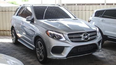 Mercedes Benz Gle 350 Diesel 4 Matic وارد اليابان قابل للتصدير للسعودية