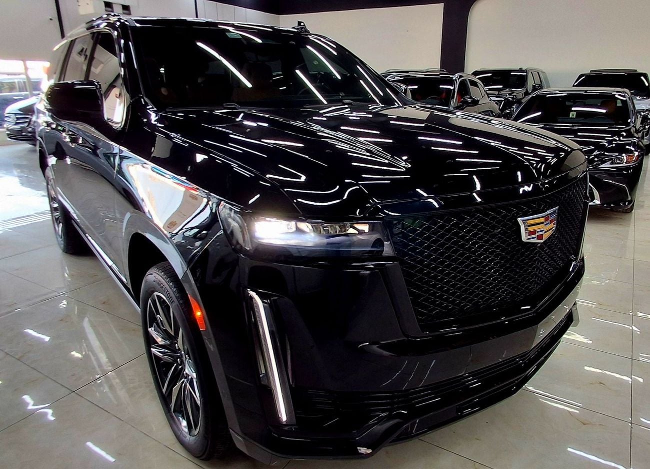 Cadillac Escalade Sport Platinum 6.2L 4WD