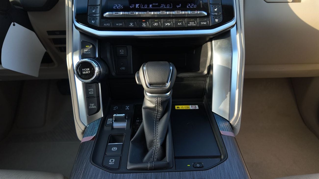 تويوتا لاند كروزر LAND CRUISER VXR 3.3L DIESEL 2025