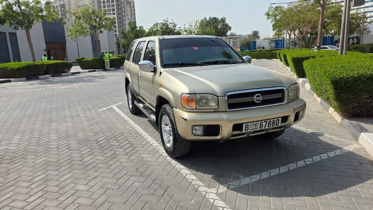 نيسان باثفايندر XE 3.5L