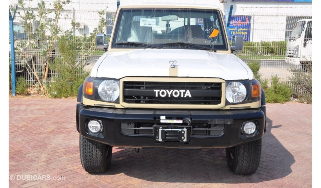 Toyota Land Cruiser Pick Up Toyota Single Cabin Pickup 4.0L - 2022