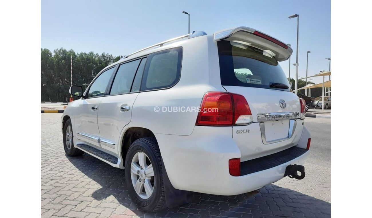 تويوتا لاند كروزر تويوتا لاند كروزر جي اكس ار 2014 مواصفات خليجي بدون صبغ