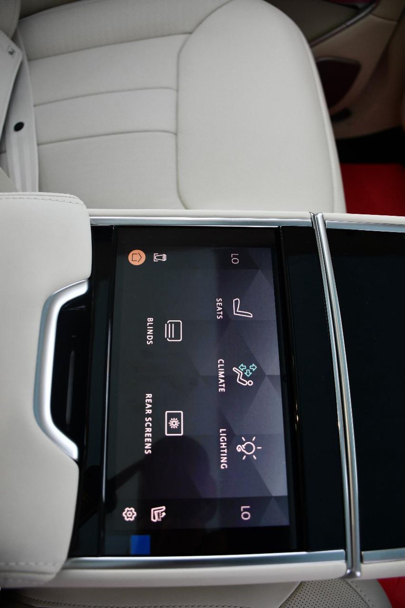 Land Rover Range Rover Autobiography P530 4.4L RANGE ROVER VOUGE V8 autobiography P530 2025 4.4L