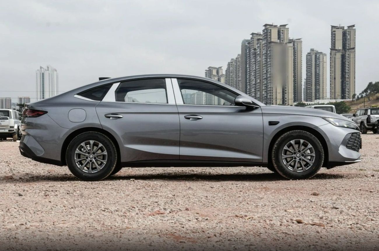 بي واي دي كين ال دي ام-اي BYD Qin L 2025 DM-i 80KM Leading Type