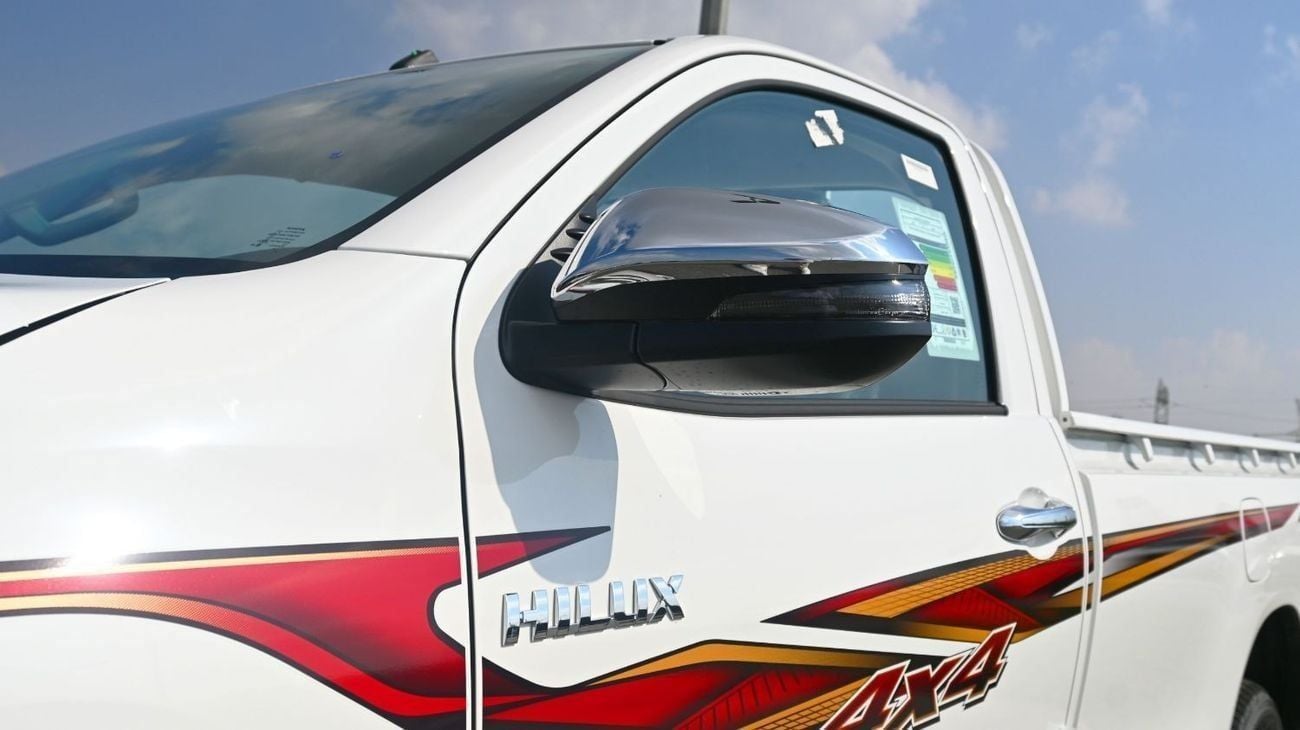 تويوتا هيلوكس GLX GLS G SC 2.7L Petrol 4x4 with Diff Lock 2025YM