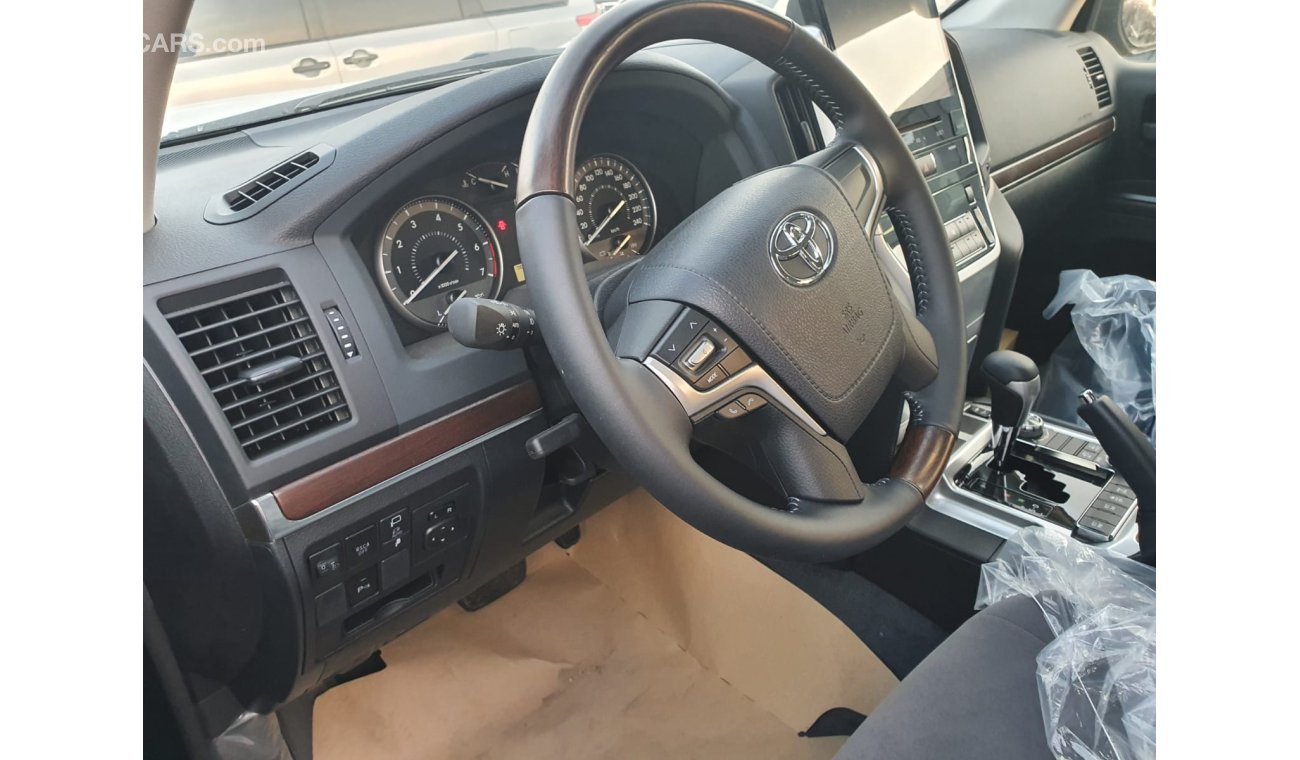 Toyota Land Cruiser 4.6L Petrol, DVD Camera, Sunroof (CODE # TLGXR21)