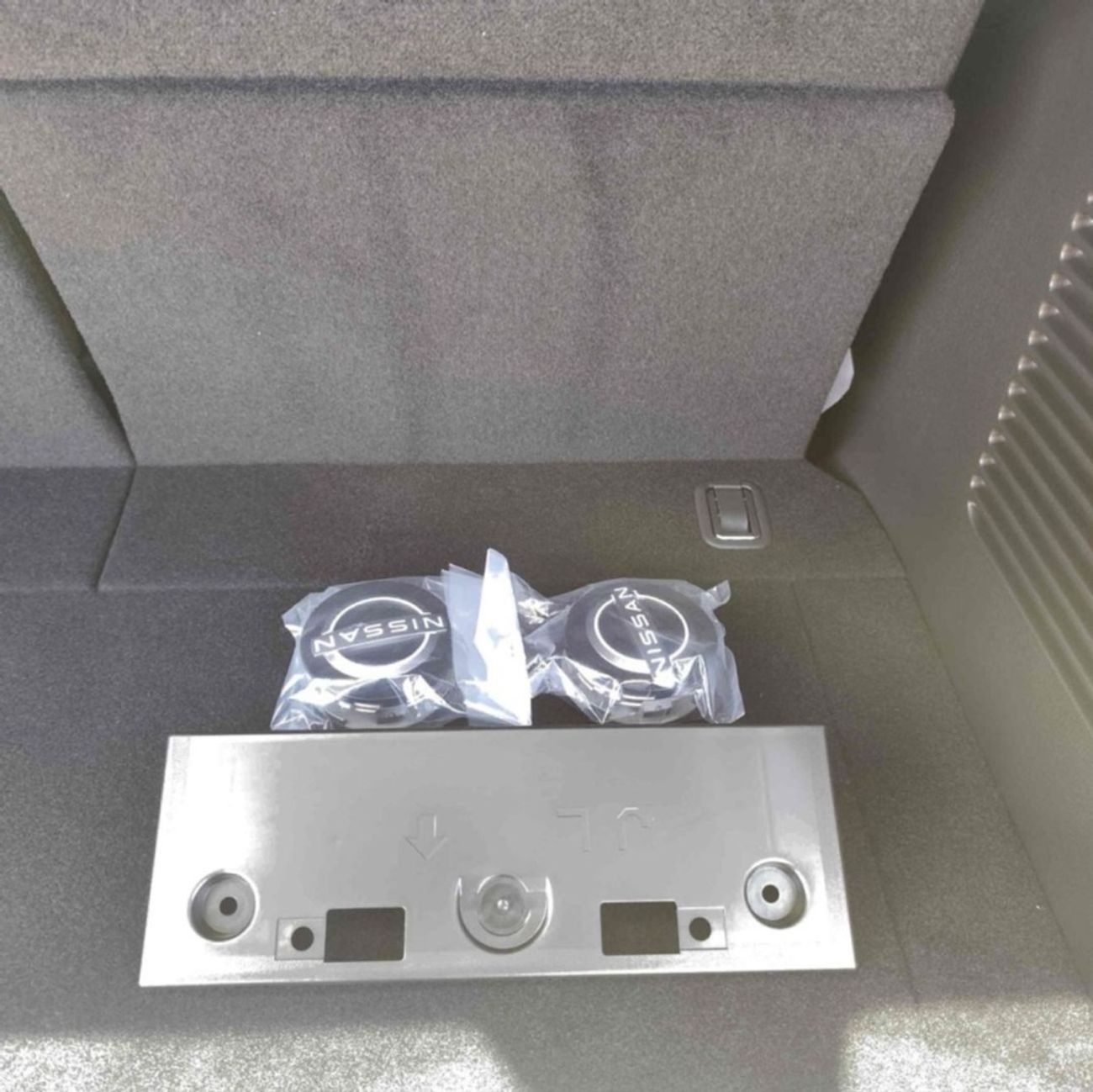 Nissan Armada NISSAN ARMADA PLATINUM V8 5.6L (400HP)