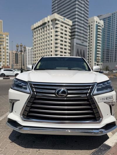 Lexus LX570 Lexus LX 570 Years 2018 platinum v8 full loaded petrol
