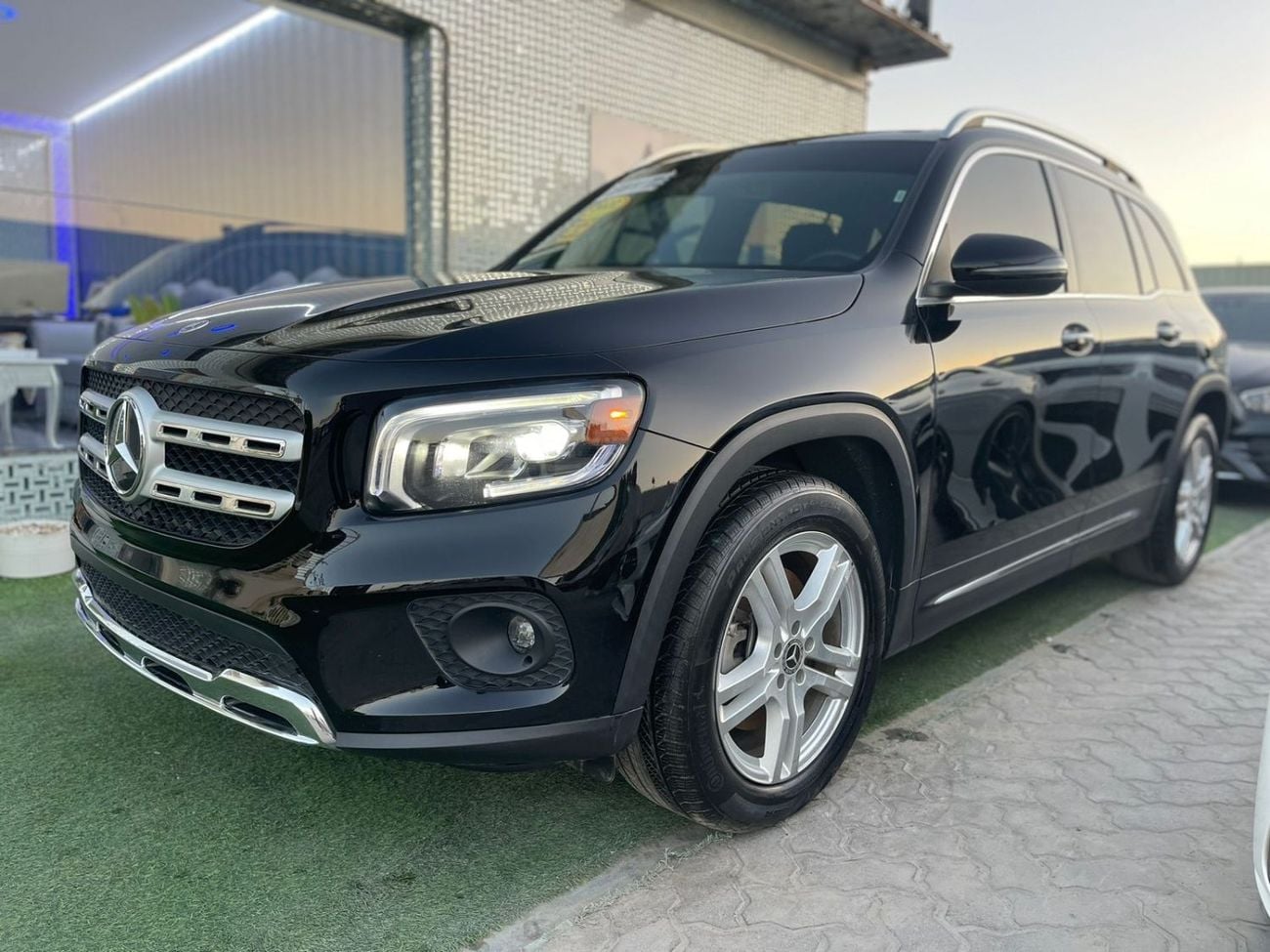 مرسيدس بنز GLB 250 4MATIC