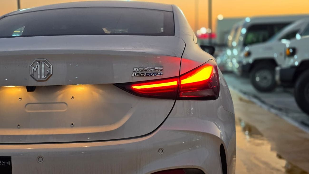 MG 5 MG 5 1.5L 2025 FOOL OPTION