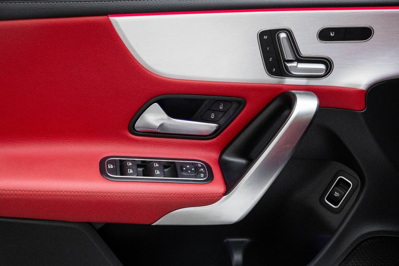 Mercedes-Benz CLA 35 AMG CLA 35 AMG | 3,329 P.M | 0% Downpayment | WARRANTY!