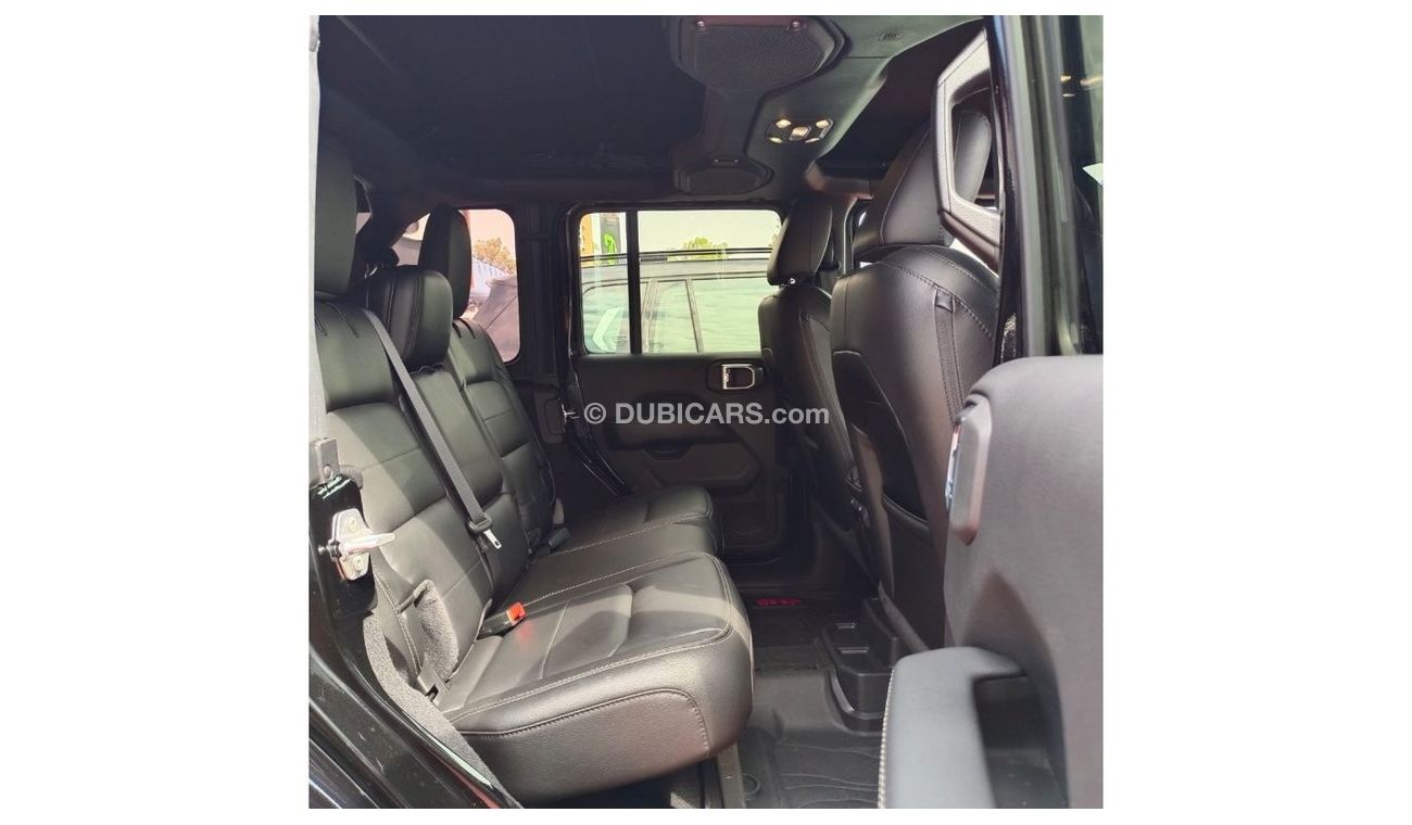 جيب رانجلر صحارى