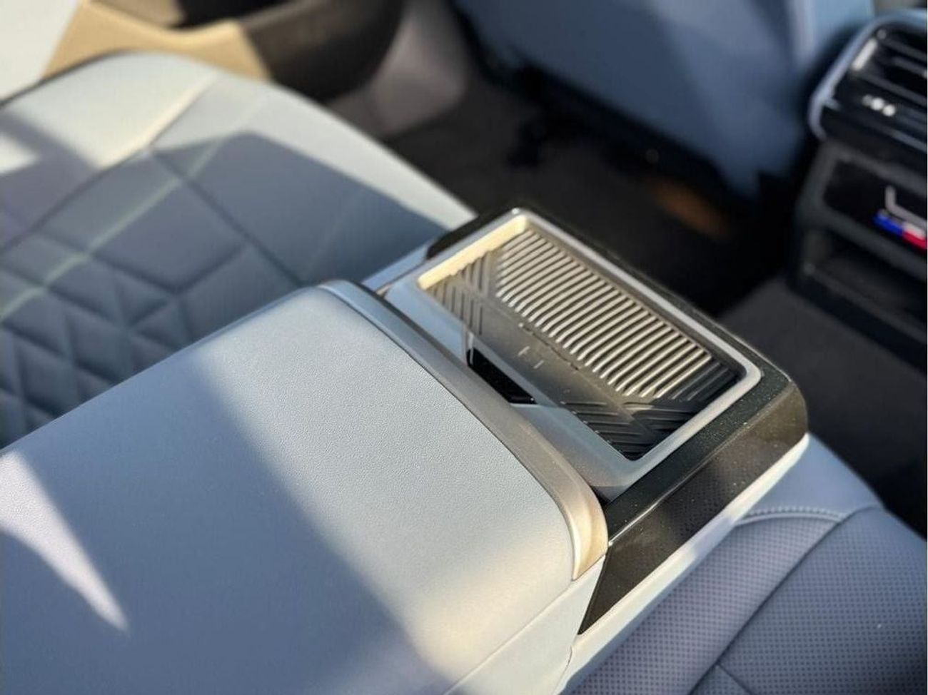 BMW i5 BMW I5 2024 35L