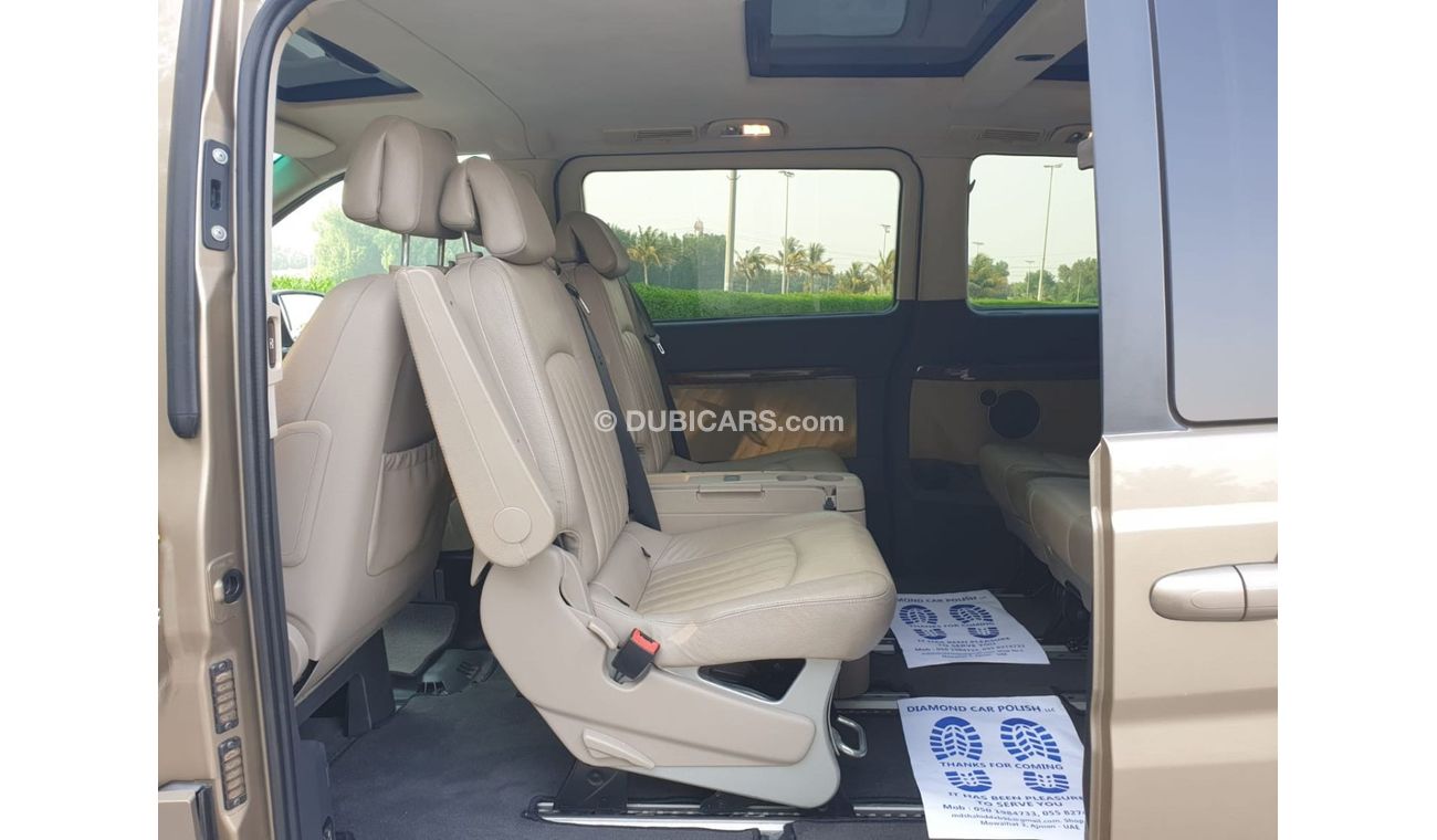 Mercedes-Benz Viano Mercedes Viano 2011 GCC // Full option // Perfect condition // no accident