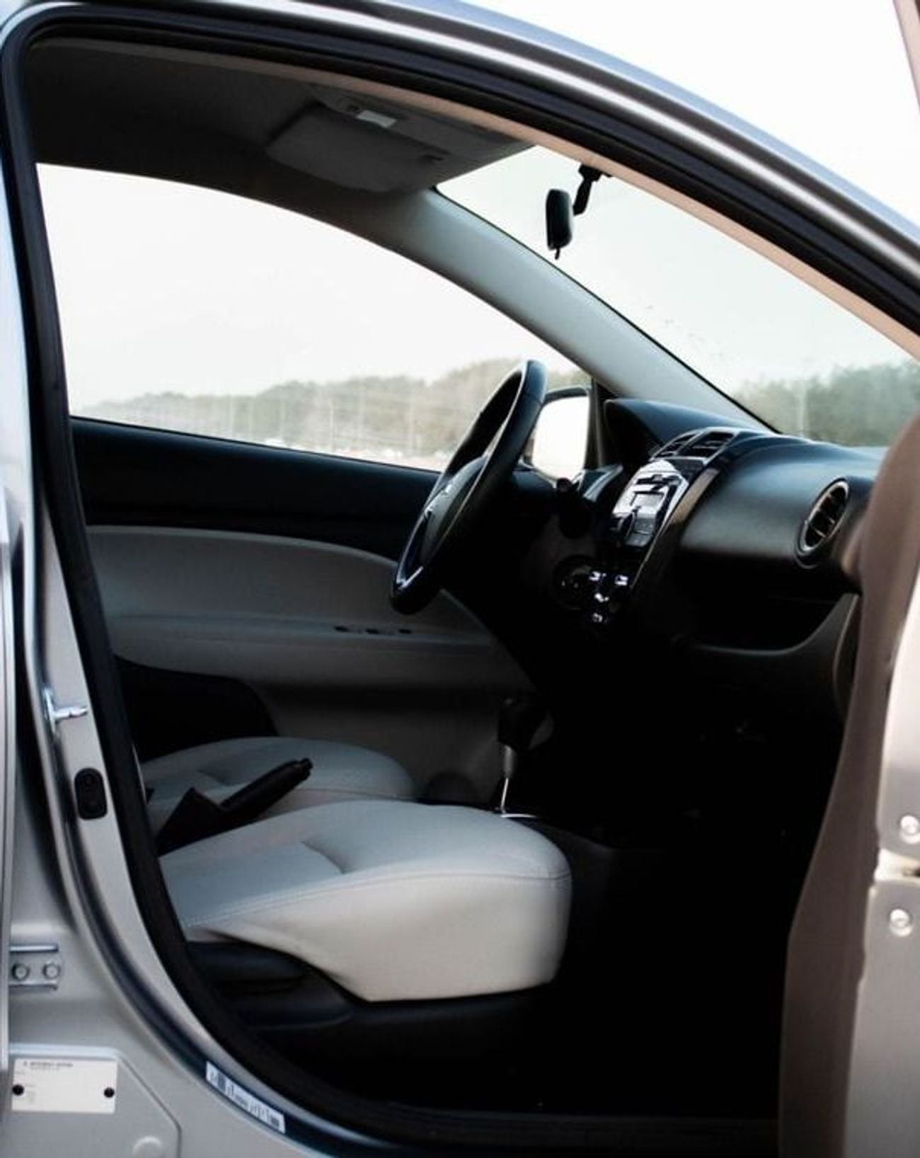 Mitsubishi Attrage STD GLX 1.2L Mitsubishi Attrage 2021 1.2L GCC, accident-free, in excellent condition 353 p.m
