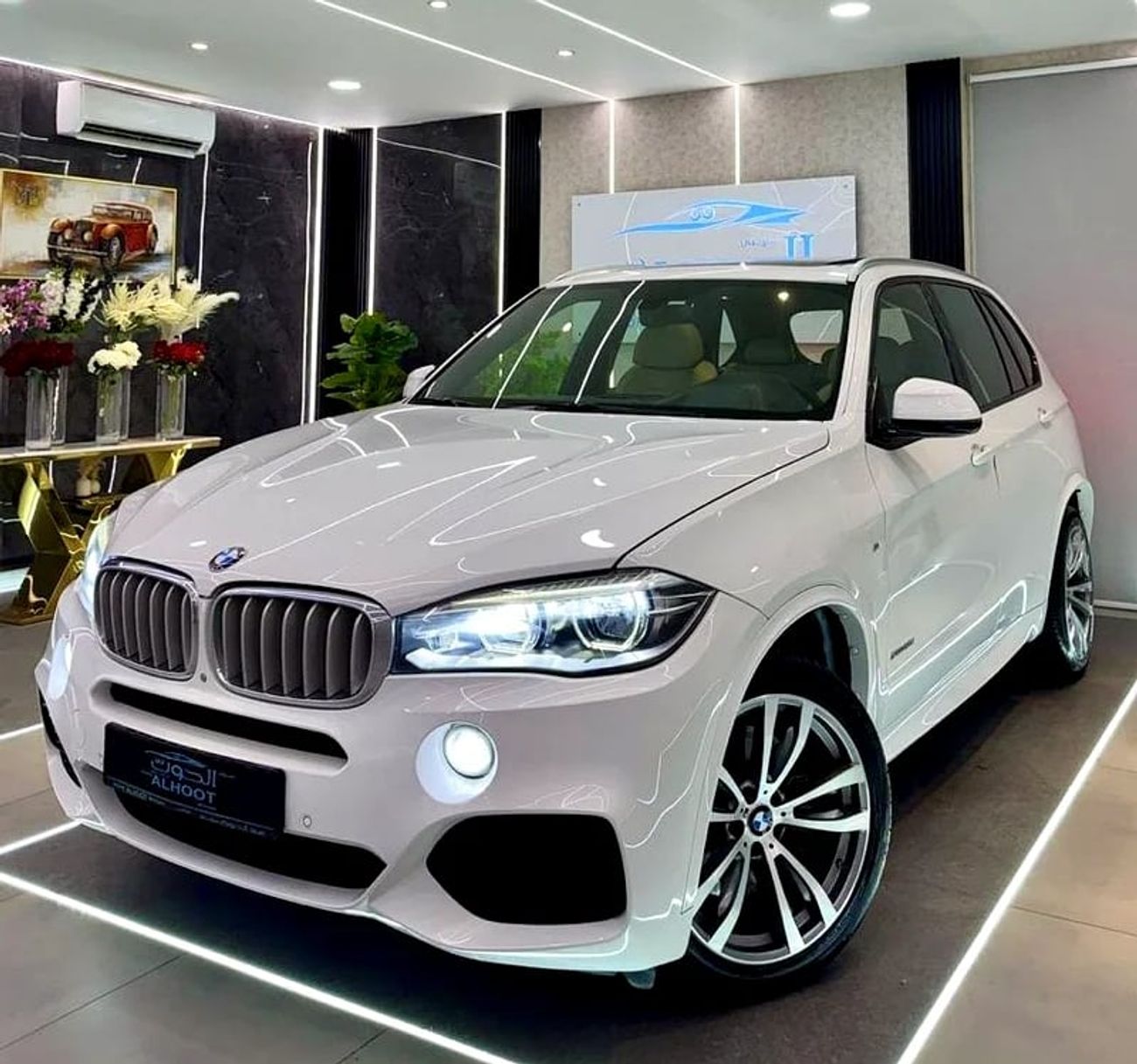 BMW X5 FULLY LOADED || XDRIVE50i || GCC || ACCIDENT FREE || SINGLE OWNER || EXCELLENT CONDITION
