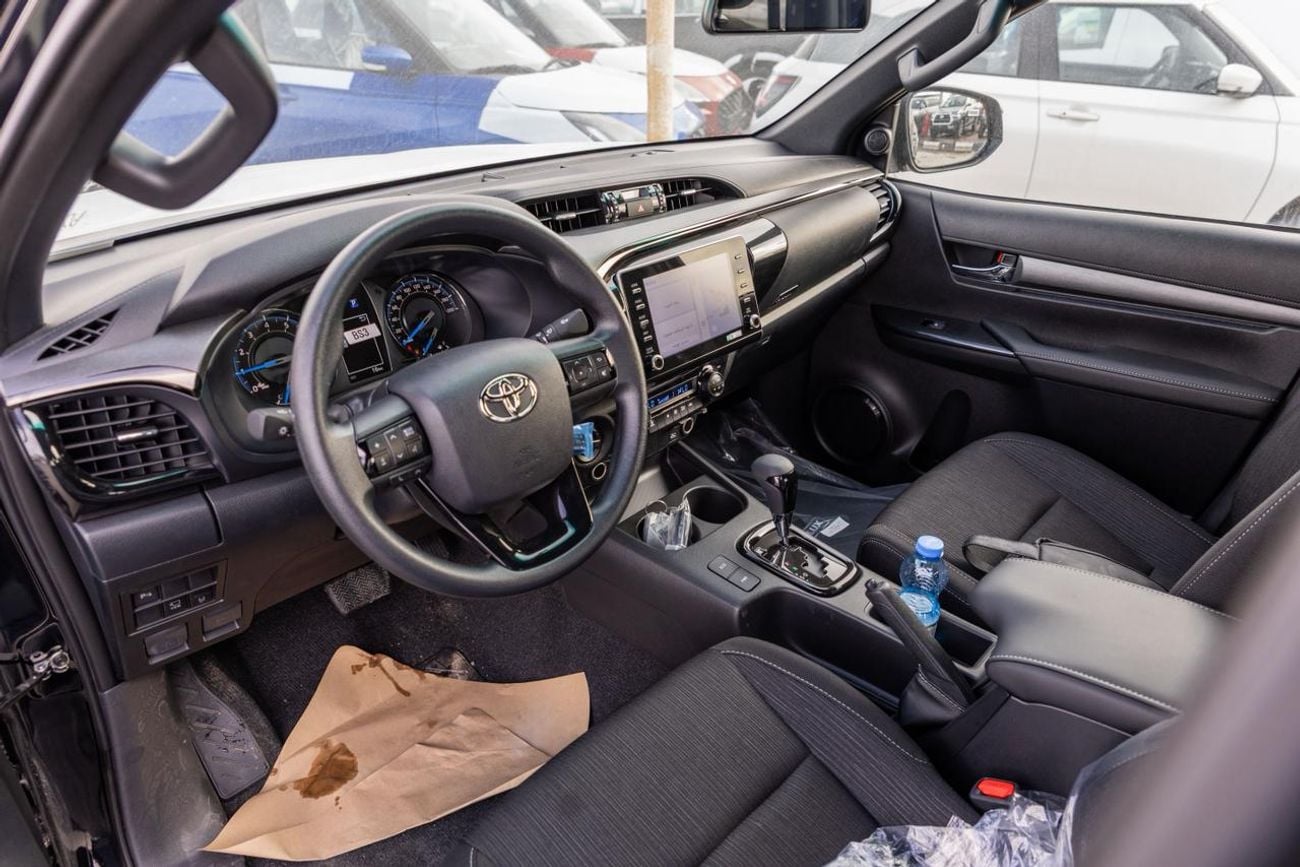 Toyota Hilux 2026 TOYOTA HILUX ADVENTURE V6 4.0L Double Cabin Petrol Automatic Black / Black