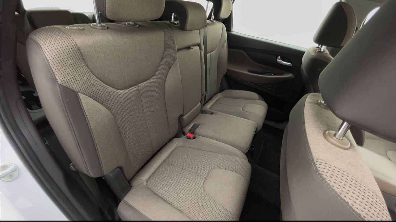 Hyundai Santa Fe Smart 2.4L 2023 SMART | AED 1002/Month | 0 DP | 30 Day Return | Warranty